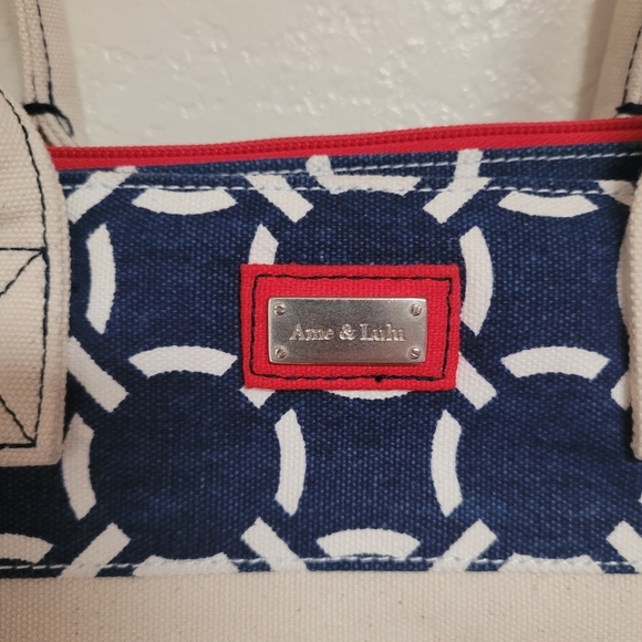 Ames & Lulu Insulated Wine Tote - Picture 2 of 7